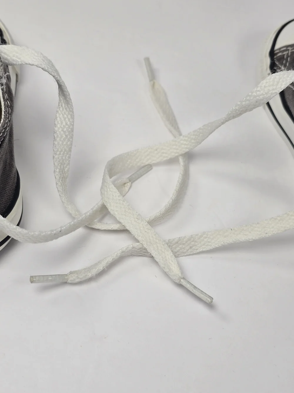 Converse Chuck Taylor All Star Toddler Low-Top Sneakers Size 6